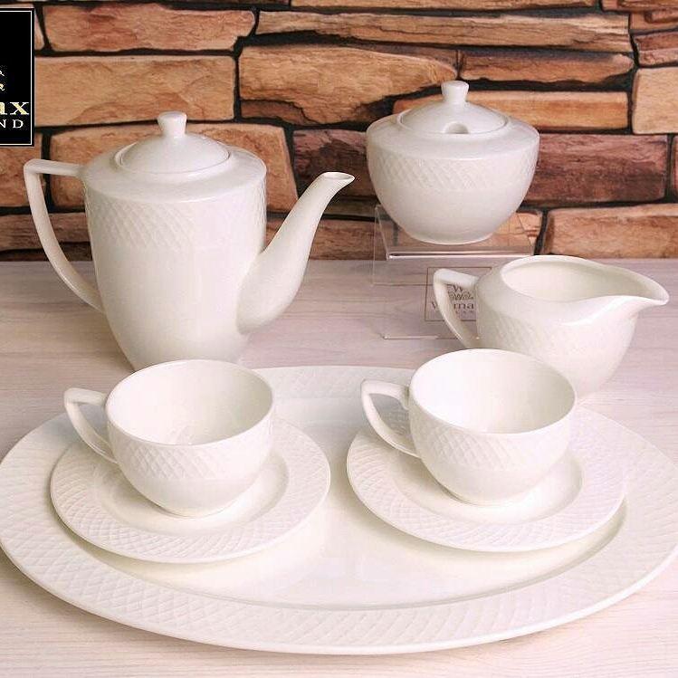 Fine Porcelain Coffee Cup and Saucer (Set of 6)